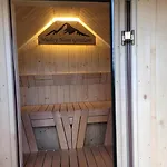 Holiday home Miedzy Nami Goralami, Nad Jeziorem Czorsztynskim *
