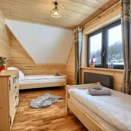Miedzy Nami Goralami, Na Podhalu, Gorce Holiday home Huba