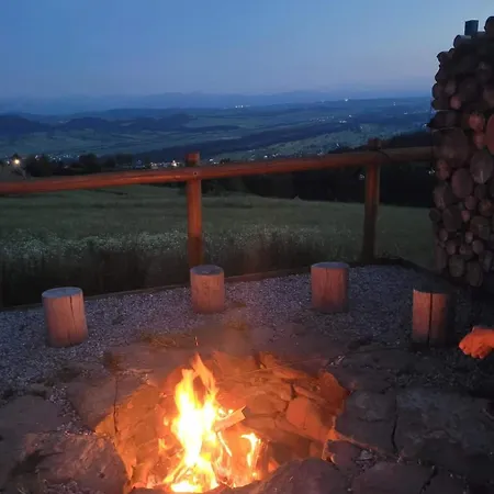 Miedzy Nami Goralami, Nad Jeziorem Czorsztynskim * Huba